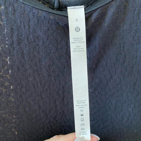 black lulu top - Picture 3 of 3